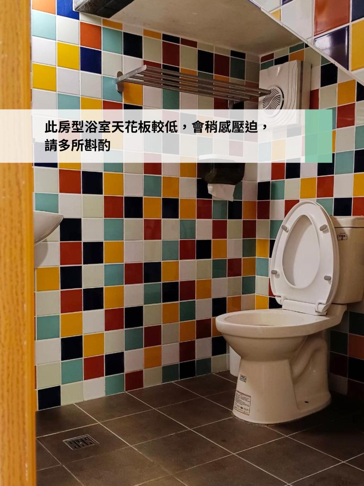 東海小時光 Tong Hai Time Homestay 龍井区 エクステリア 写真