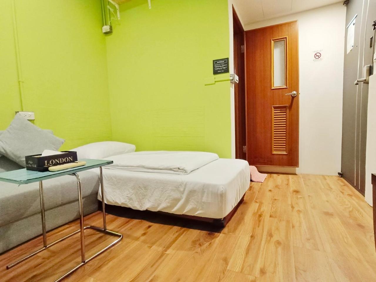東海小時光 Tong Hai Time Homestay 龍井区 エクステリア 写真