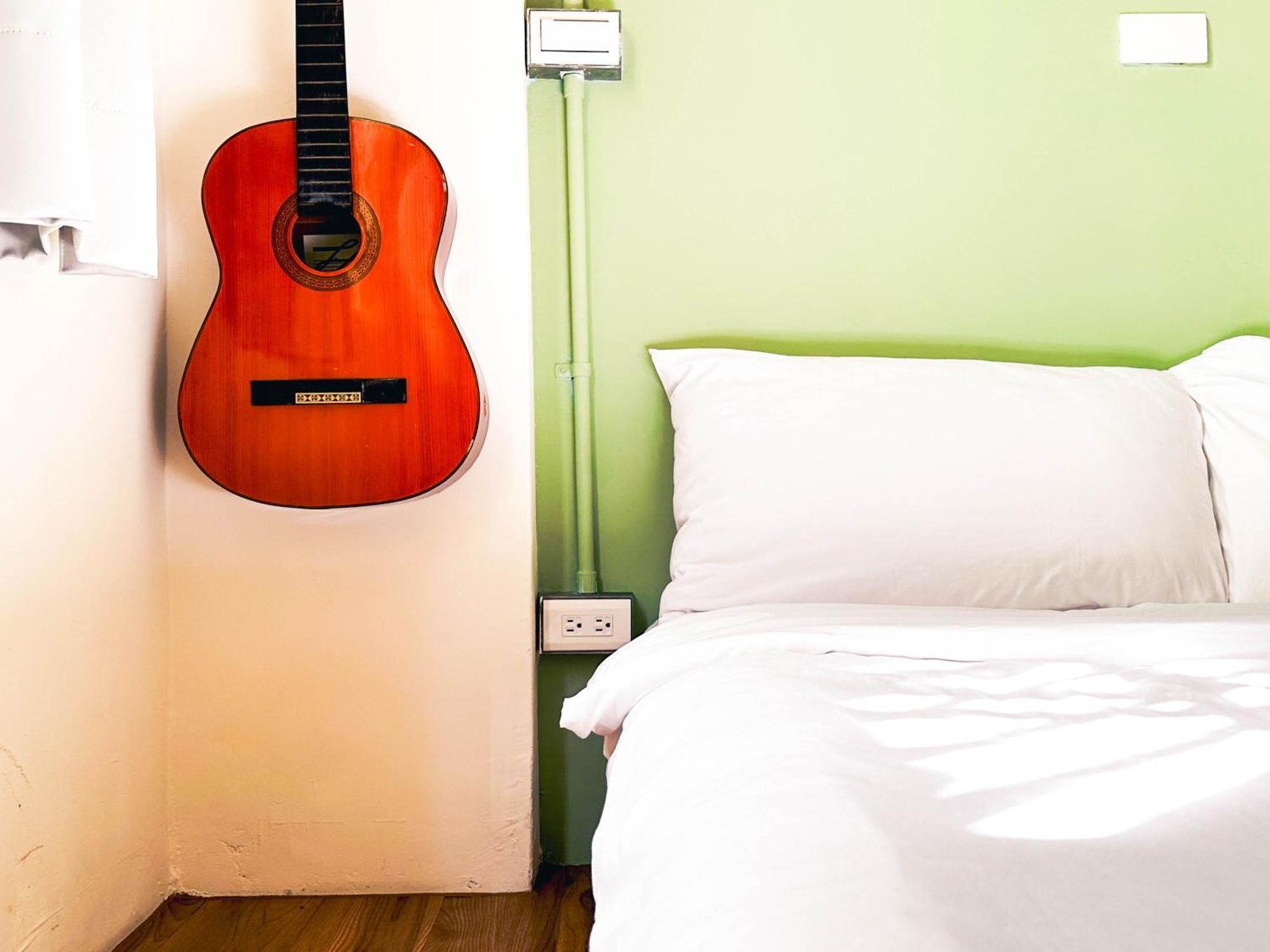 東海小時光 Tong Hai Time Homestay 龍井区 エクステリア 写真